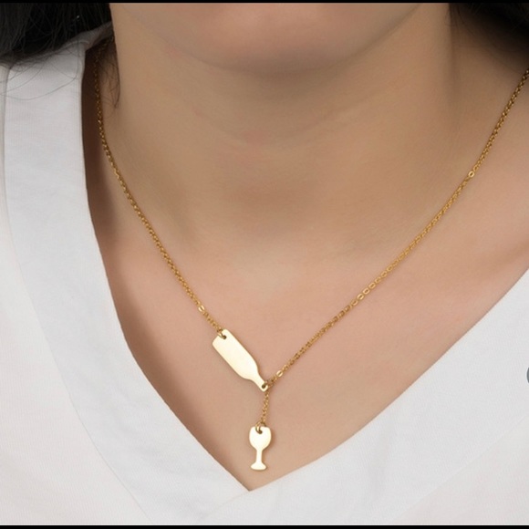 Jewelry - Wine bottle And Wine Glass Necklace
